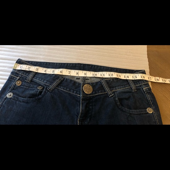 Paula Thomas for Thomas Wylde $395 Pre-loved 29 - Picture 6 of 14